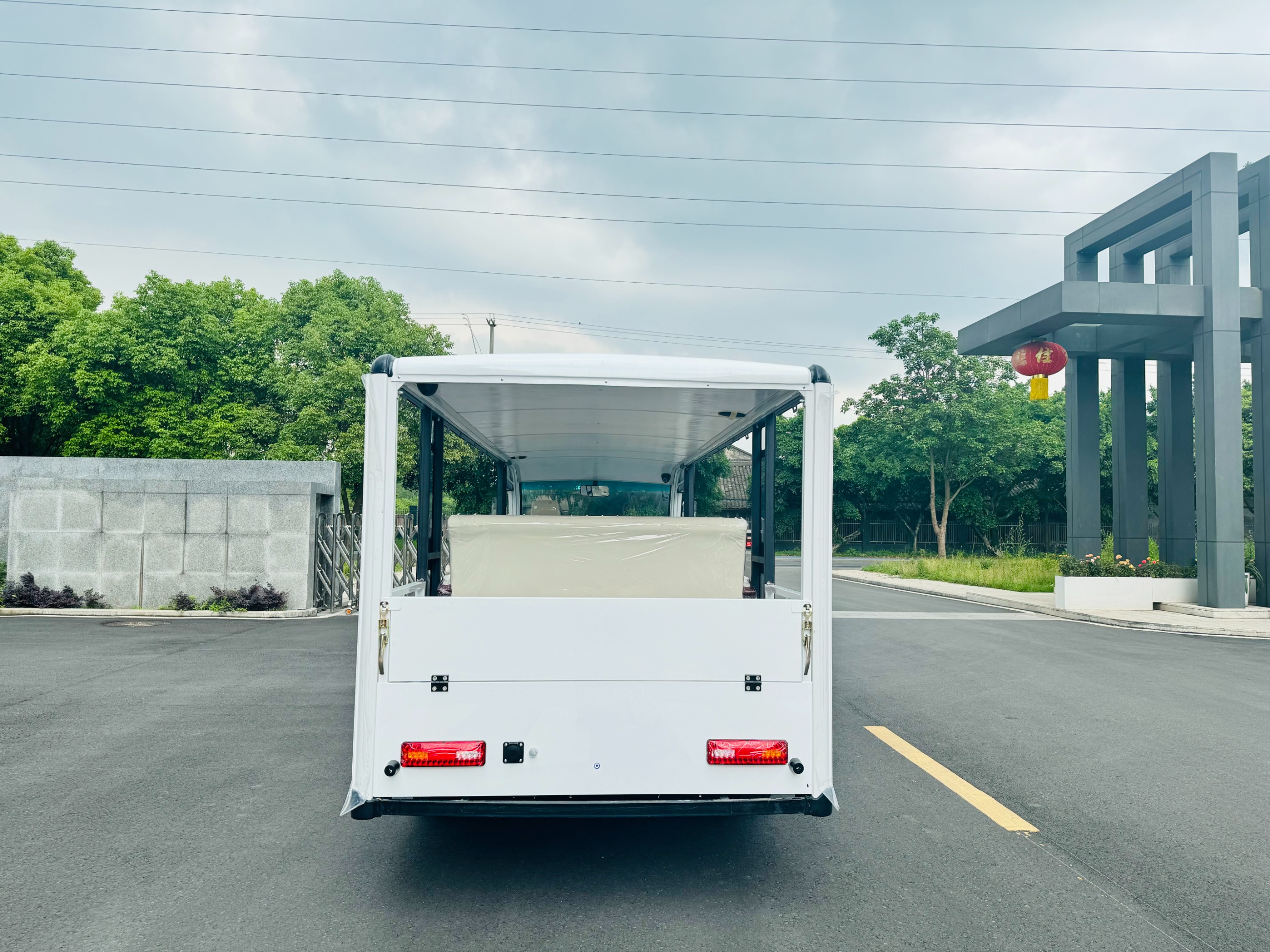 專業(yè)電動巡邏車廠家,電動觀光車制造商