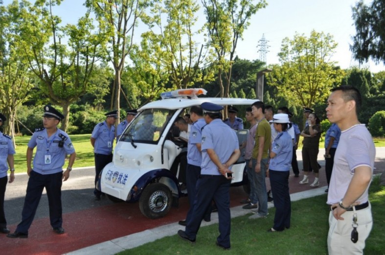 專業(yè)電動(dòng)巡邏車廠家,電動(dòng)觀光車制造商